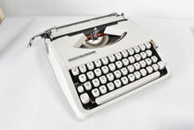 Afbeelding in Gallery-weergave laden, Hermes Baby Typemachine uit 1973 - Frans en Engels toetsenbord AZERTY
