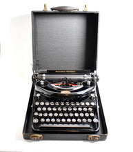 Load image into Gallery viewer, 1935 Remington Noiseless Portable
