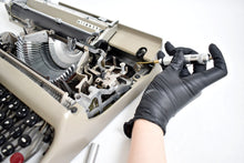 Afbeelding in Gallery-weergave laden, Metalen precisie-oliespuit