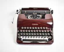 Load image into Gallery viewer, 1939 Smith Corona Silent Maroon - Curvy