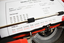 Afbeelding in Gallery-weergave laden, Olivetti Dora-typemachine uit 1969