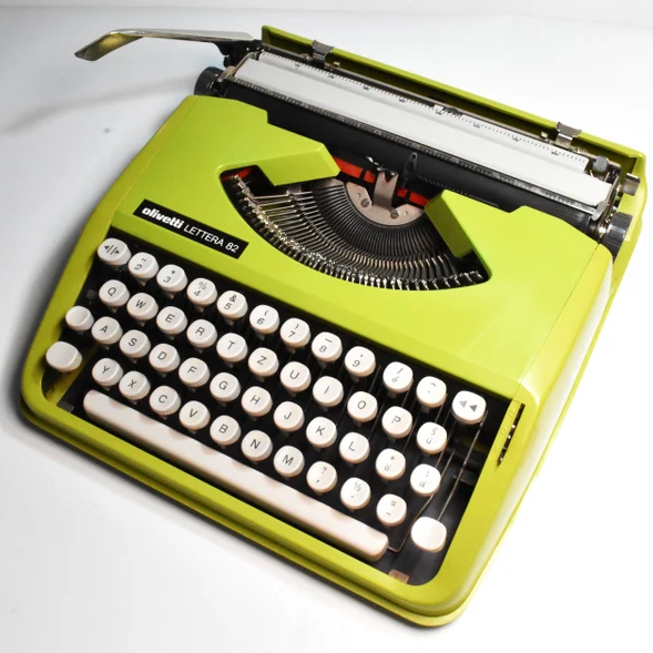 Olivetti Lettera 82 Lime Green Typewriter – Amsterdam Typewriter