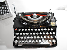 Afbeelding in Gallery-weergave laden, Prachtige Imperial Good Companion uit 1934