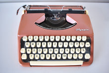 Load image into Gallery viewer, 1959 Unique Olympia Splendid 33