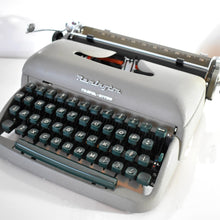 Load image into Gallery viewer, 1956 Remington Travel Riter Typewriter