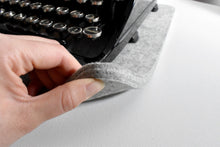 Afbeelding in Gallery-weergave laden, Typemachinemat, antislip en geluiddempend