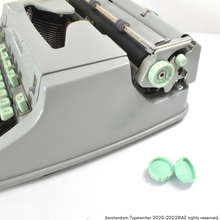 Load image into Gallery viewer, Hermes 3000/Media 3 Green Knob