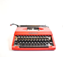 Load image into Gallery viewer, Sperry Remington Idool Typewriter - Cubic typeface
