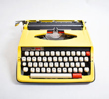 Load image into Gallery viewer, Vendex 850TR Typewriter - Yellow
