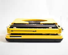 Load image into Gallery viewer, Vendex 850TR Typewriter - Yellow
