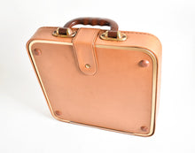 Load image into Gallery viewer, 1967 Hermes Baby Typewriter - New Platen
