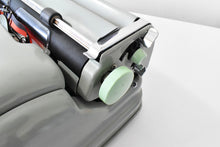 Afbeelding in Gallery-weergave laden, Gereserveerd* Gerestaureerde Hermes 3000 typemachine uit 1965
