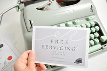 Afbeelding in Gallery-weergave laden, 1962 Hermes 3000 Typemachine - Pica
