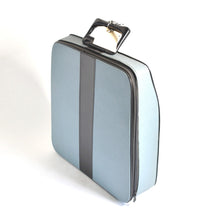 Afbeelding in Gallery-weergave laden, Olivetti Lettera 32 typemachine uit 1976
