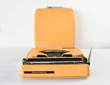Load image into Gallery viewer, Olivetti Lettera 82 Orange Portable Typewriter
