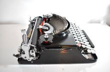 Load image into Gallery viewer, Exquisite 1934 Imperial Good Companion
