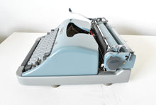 Load image into Gallery viewer, 1958 Torpedo 30 Typewriter, Elite typeface
