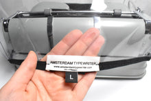 Afbeelding in Gallery-weergave laden, Typemachine stofkap L - Hermes
