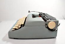 Load image into Gallery viewer, 1957 Smith Corona Silent-Super - Teal, Pica
