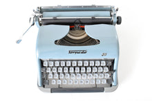 Load image into Gallery viewer, 1958 Torpedo 30 Typewriter, Elite typeface
