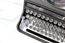 Load image into Gallery viewer, Olivetti Studio 42 Black Finish Typewriter
