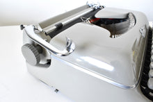 Afbeelding in Gallery-weergave laden, Duitse Erika 10-typemachine uit 1952, ZELDZAAM lettertype
