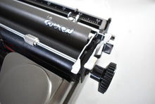 Load image into Gallery viewer, Stunning 1951 Everest Mod. 90 Typewriter
