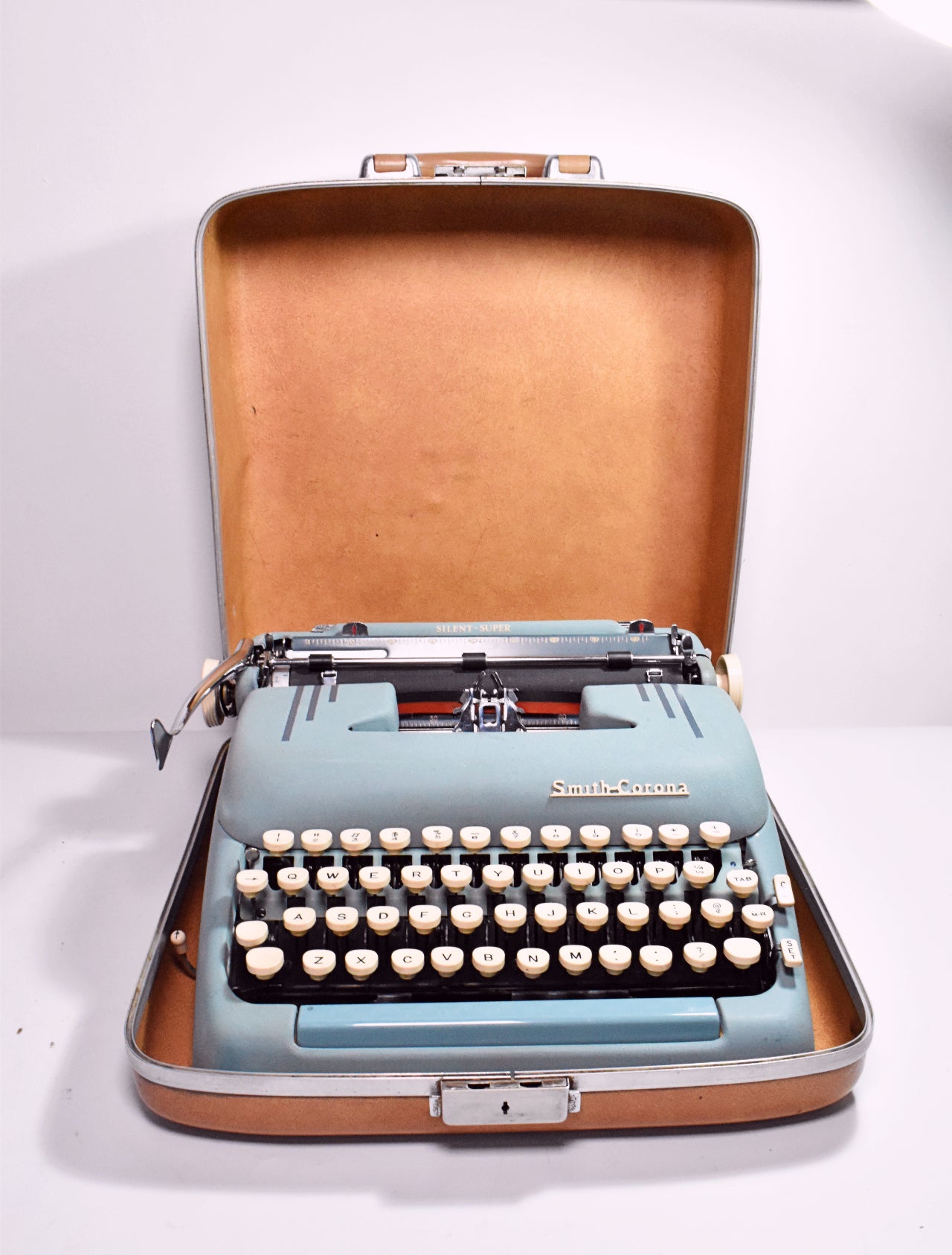 1957 Smith Corona Silent-Super Typewriter - Teal, Alpine Blue