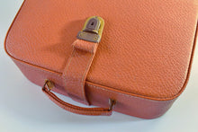 Load image into Gallery viewer, 1960s German Erika 10 Typewriter, Cream
