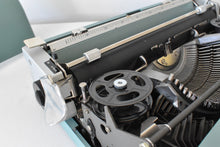 Load image into Gallery viewer, Replacement Spool Nut Olivetti/Underwood
