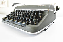 Load image into Gallery viewer, 1957 Olympia SM3 Typewriter - Pica
