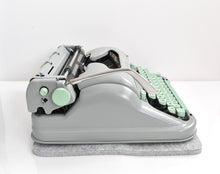 Afbeelding in Gallery-weergave laden, 1964 Museumkwaliteit Gerestaureerde Hermes Media 3*Gereserveerd*
